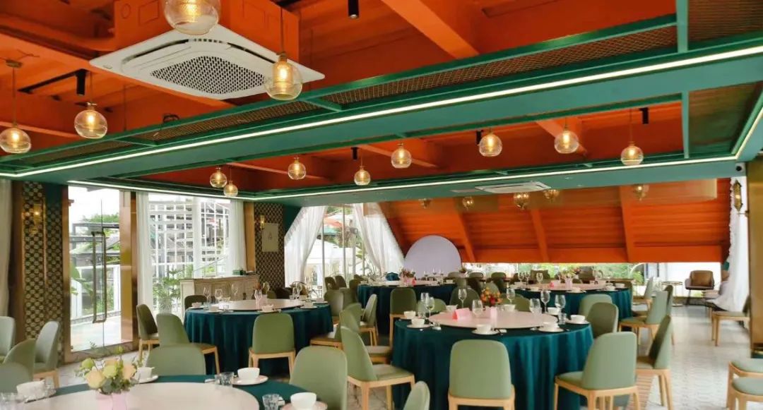 湖北将色彩碰撞到底，看这家深圳餐饮空间设计如何诠释独特的摩洛哥风情